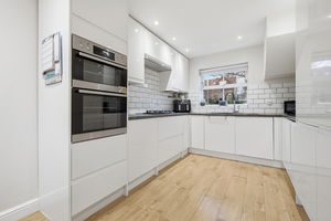 Photo 14- click for photo gallery